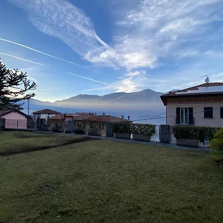 Tiziana Lake Como View Terraces * Лезено